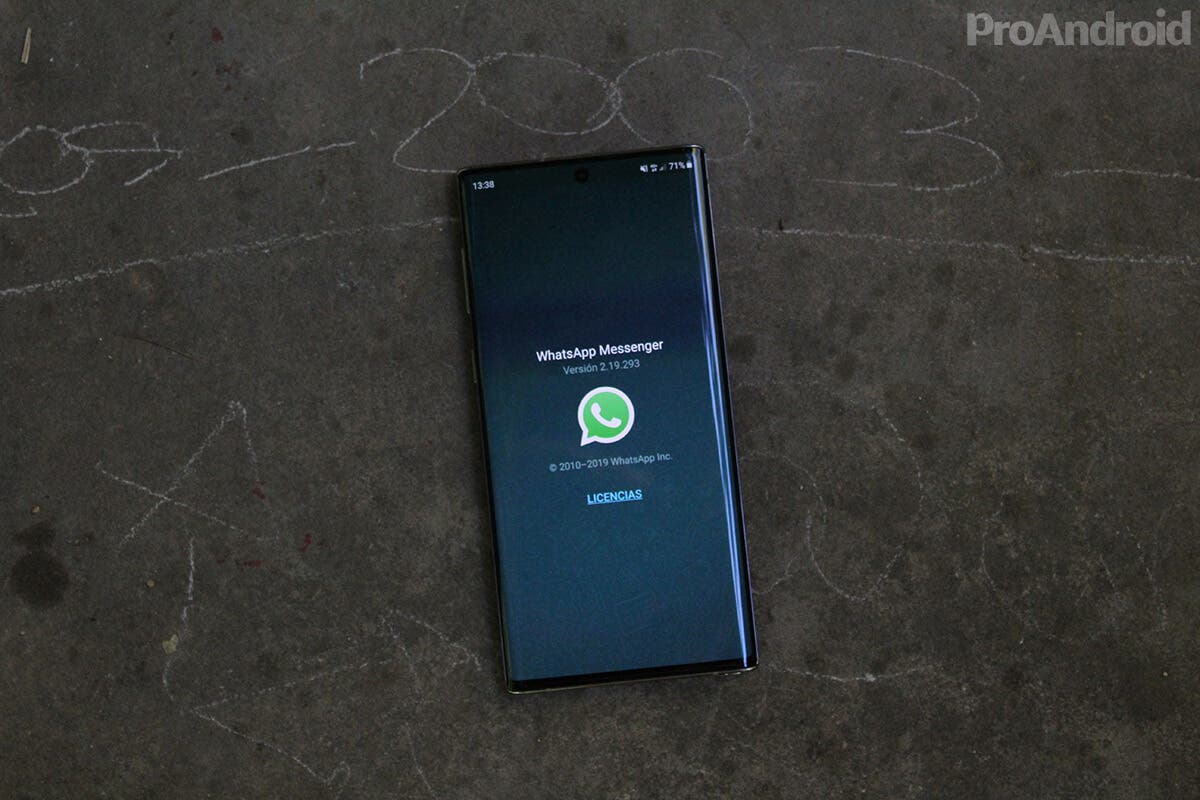 WhatsApp vám již umožňuje nakupovat ze samotné aplikace