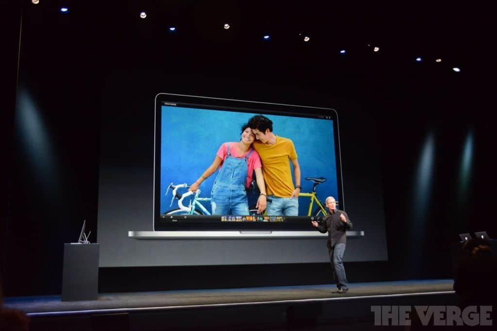Aktivita Apple iPad. 22. října
