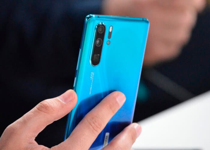 EMUI 10 založené na Androidu 10 je nyní k dispozici pro Huawei P30 v Evropě 3 EMUI 10 založené na Androidu 10 je nyní k dispozici pro Huawei P30 v Evropě