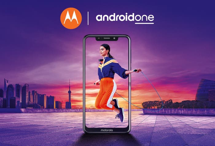 Motorola One Power je již stabilní a získává oficiální Android 10