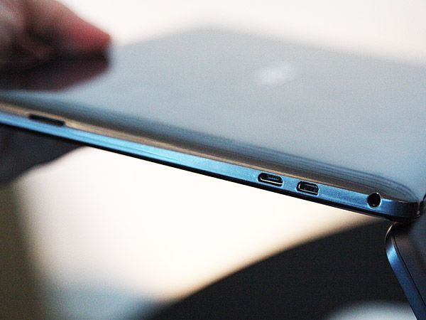 Asus Transformer Book T100 - porty