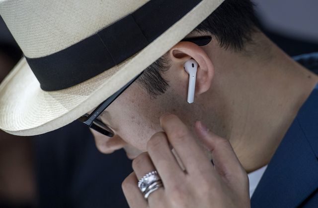 AirPods