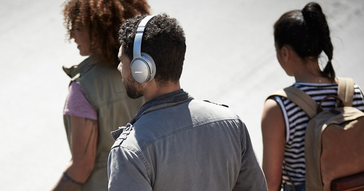 Bose před odstraněním 3,5 mm jacku z iPhone
