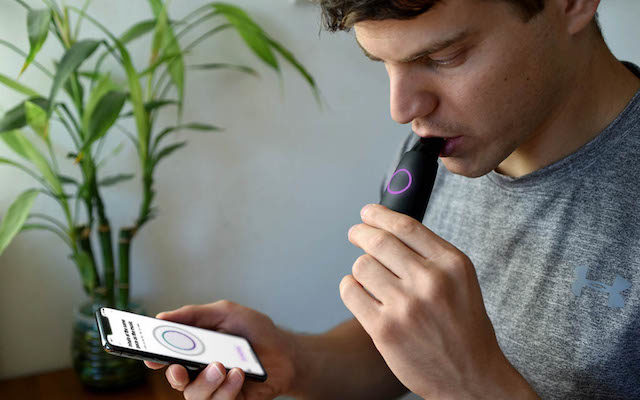 Vytvářejí dechový měřič kompatibilní s vaším iPhone, který pomáhá zlepšit vaše zdraví 1602967281 792 Vytvareji dechovy meric kompatibilni s vasim iPhone ktery pomaha zlepsit
