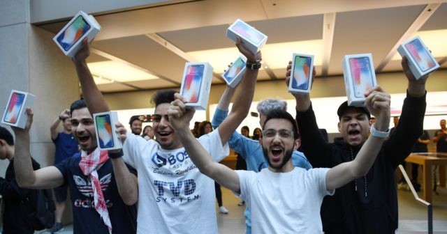Je nutné utratit tolik peněz za iPhone? 1602968596 375 Je nutne utratit tolik penez za iPhone