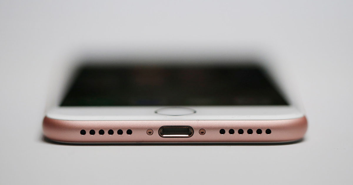 IPhone 2019 může mít port USB-C 4 IPhone 2019 může mít port USB-C