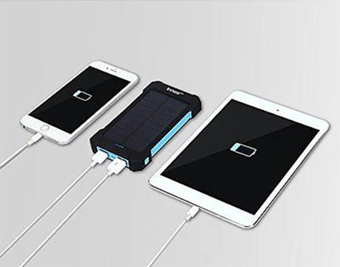5 gadgetů, díky nimž bude váš mobilní telefon chytřejší 8 solární nabíječka innootech 10 000 mAh