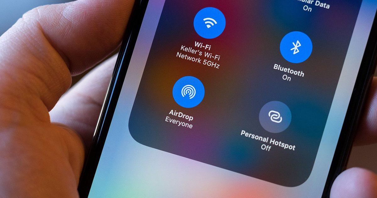 AirDrop laserem? Poslední bláznivý patent společnosti Apple 5 AirDrop laserem? Poslední bláznivý patent společnosti Apple