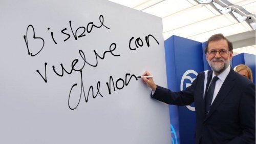 Obrázek - Nejlepší memy v sítích Rajoy, vedle prázdných stránek