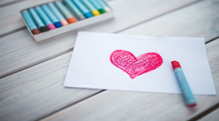 Gratulujte Valentýnovi s personalizovanou kartou na Facebooku 4 WhatsApp posílá 25 obrázků ze dne Valentýna