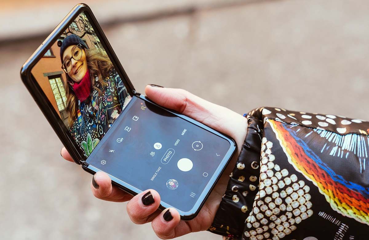 Galaxy Z Flip 5G: Skládací zařízení Samsung se vrací ... 7 Flipová kamera galaxie z nemá dobrou kvalitu
