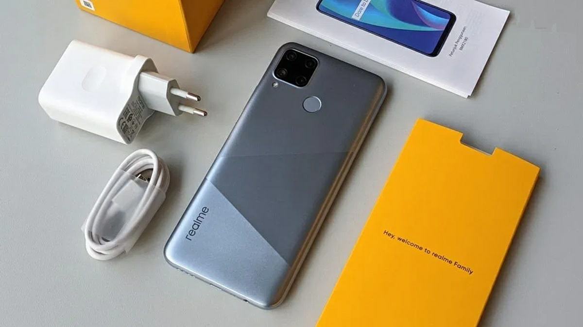 Realme C15: Levná kapsa s 6000 mAh baterií a ... 5 cena realme c15