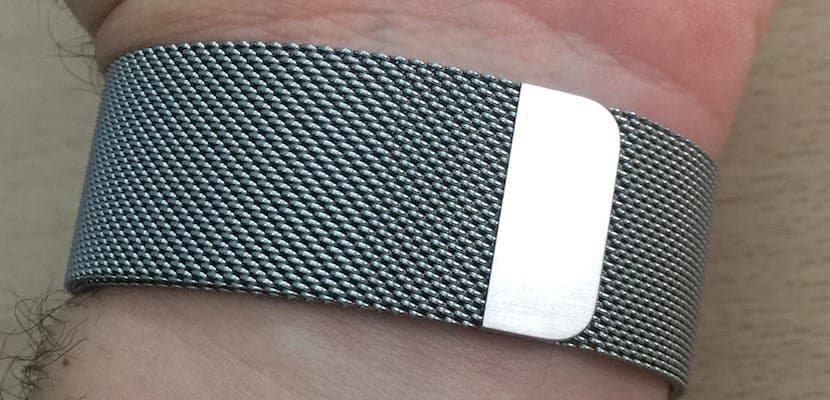 Recenze milánské smyčky pro Apple Watch 8 Apple-Watch-Milanese-10