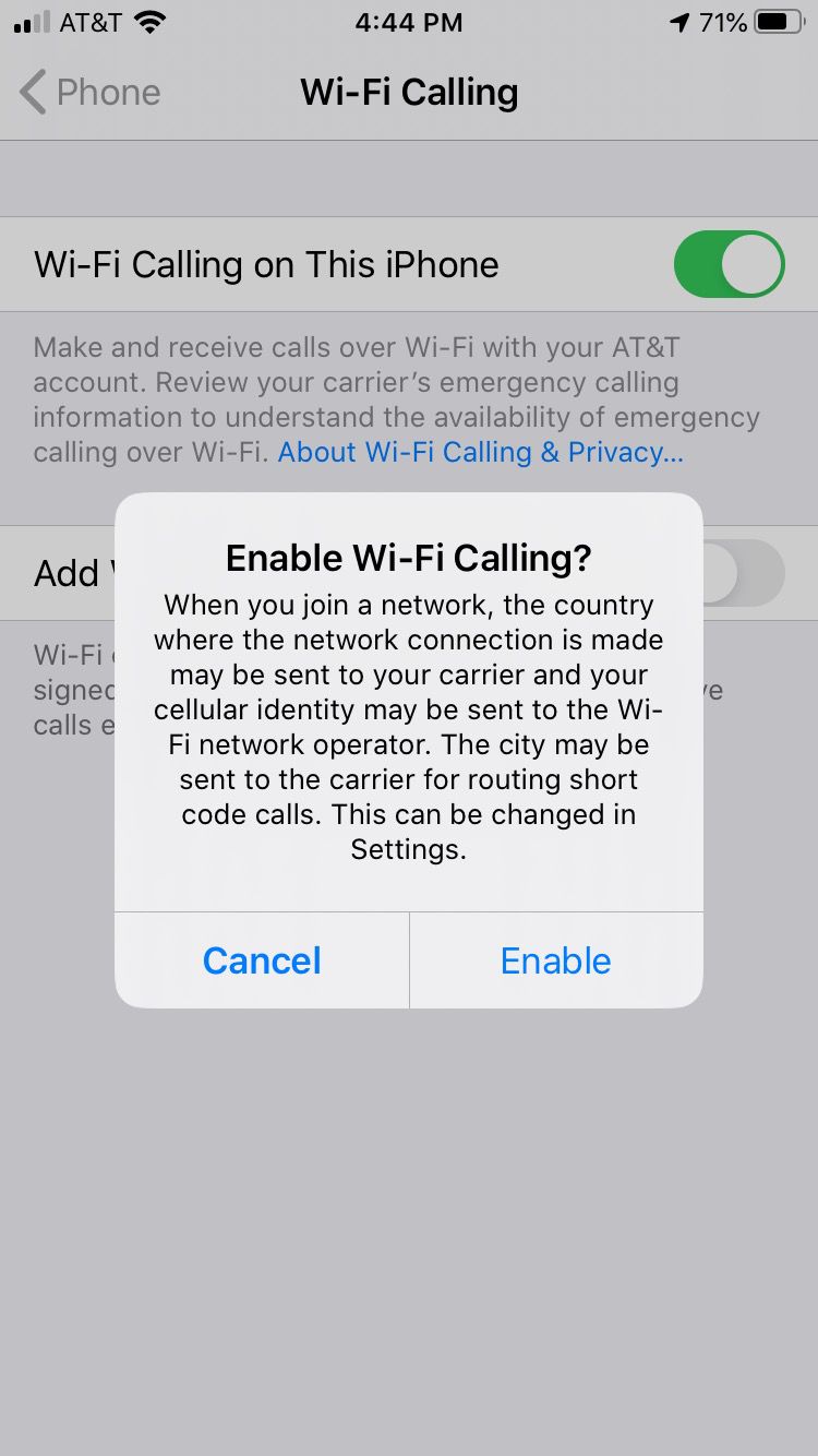 Zpráva, která se zobrazí po povolení volání Wi-Fi