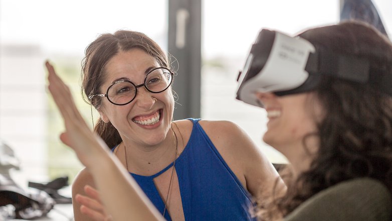 aAndroidPIT samsung gear vr daria 5