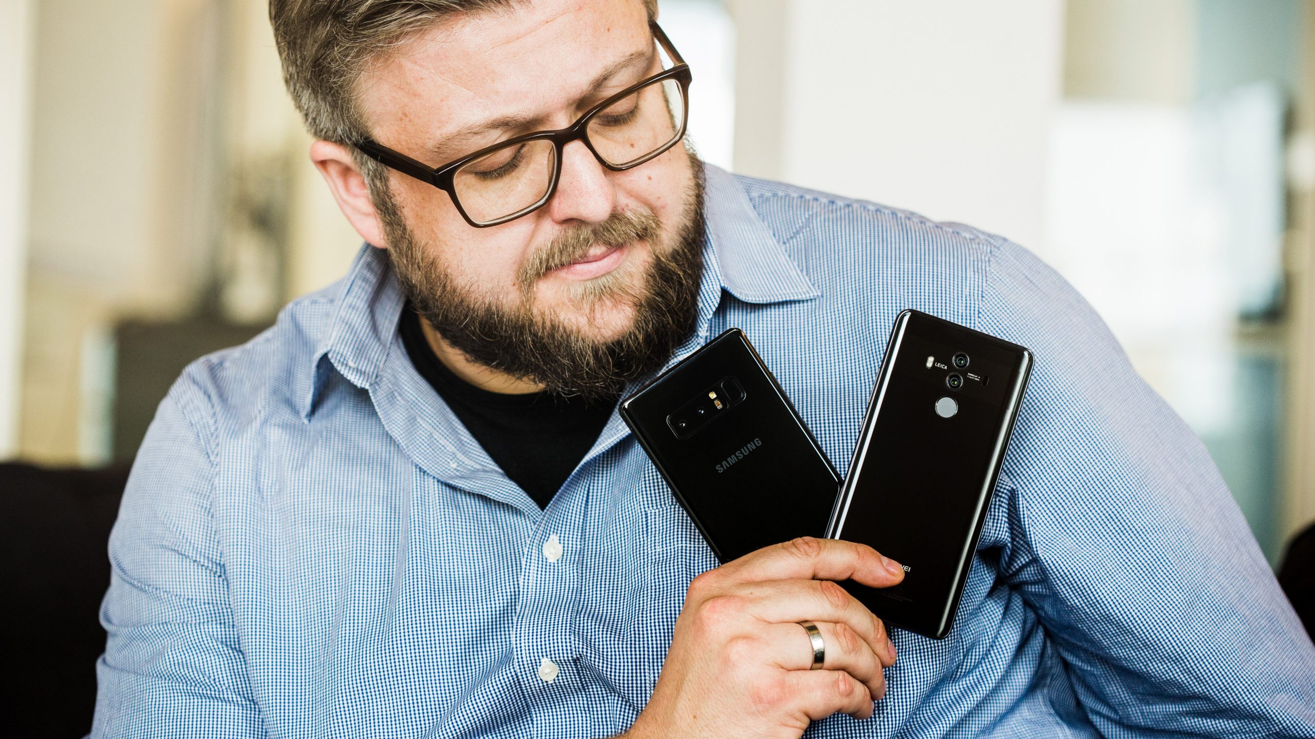 Huawei Mate 10 Pro a Samsung Galaxy Note 8: Podobné a zásadně odlišné