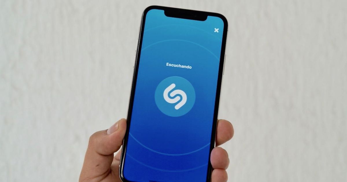 Proč Apple utrácí 400 milionů dolarů za nákup Shazamu
