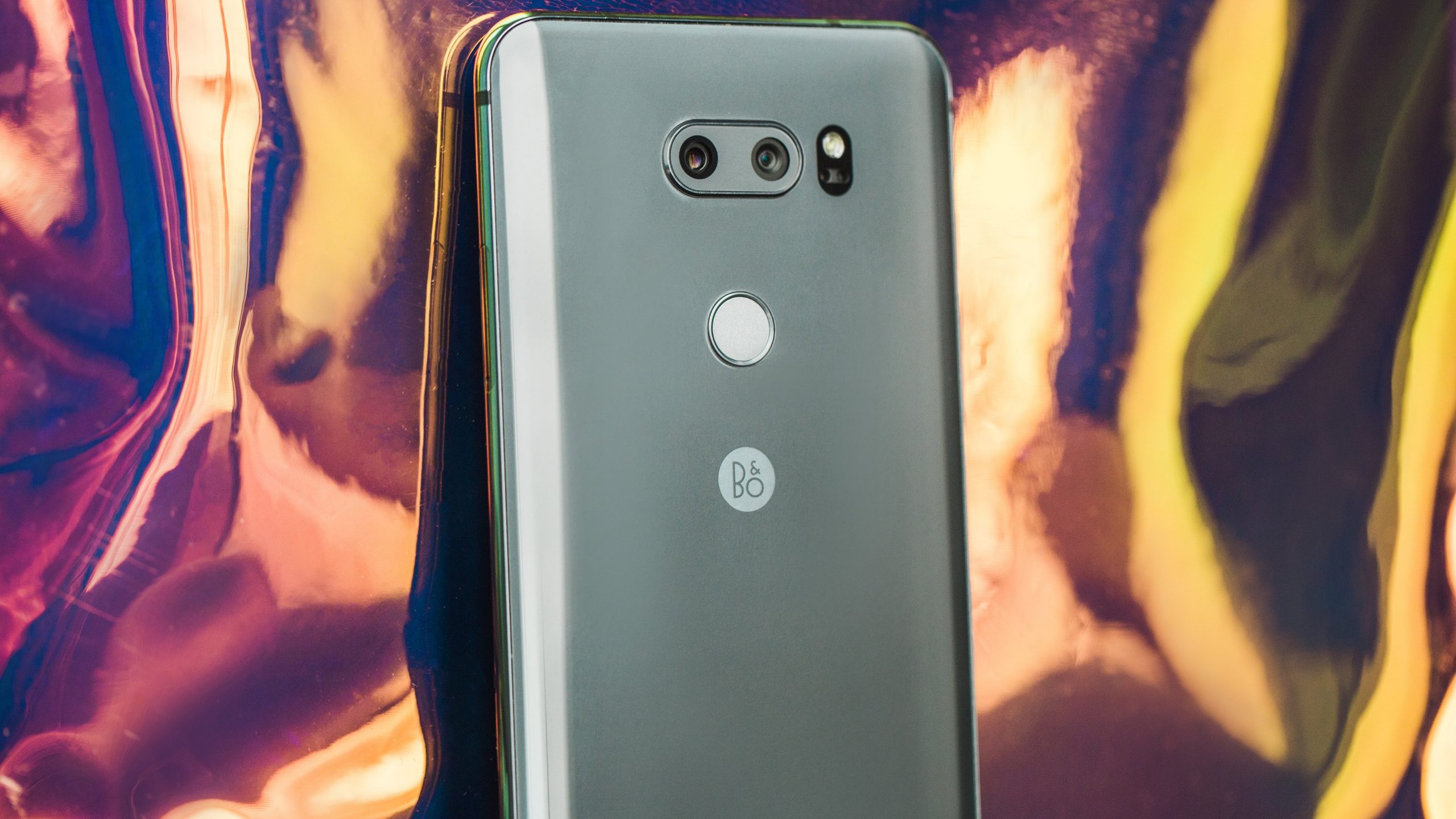 LG V30S + ThinQ: AI prostě nestačí na to, aby byla mnohem lepší