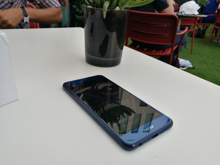 Recenze: Honor 8, prémiový střední produkt za bezkonkurenční cenu 43 Obrázek - Recenze: Honor 8, prémiový střední produkt za bezkonkurenční cenu