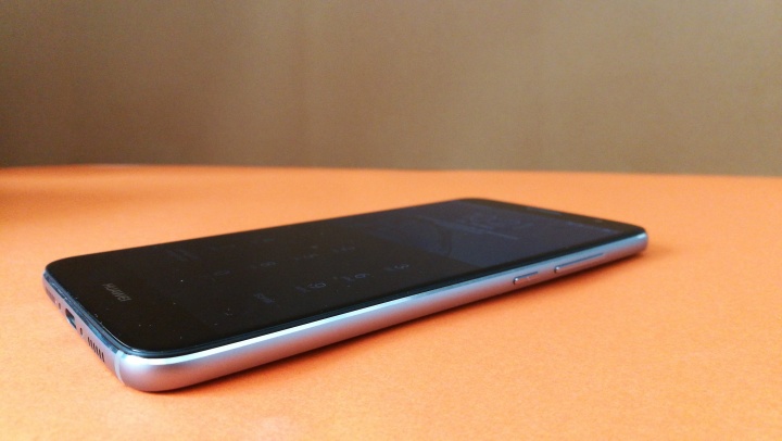 Recenze: Huawei Nova Plus, nová sázka na střední kategorie