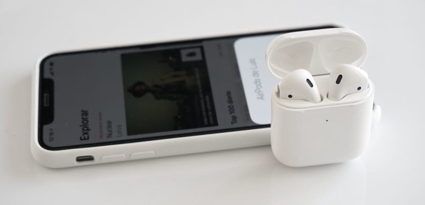 Microsoft zahájí alternativu k AirPods 3 Microsoft zahájí alternativu k AirPods