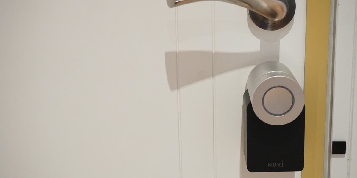 Inteligentní zámek kompatibilní s Nuki, HomeKit