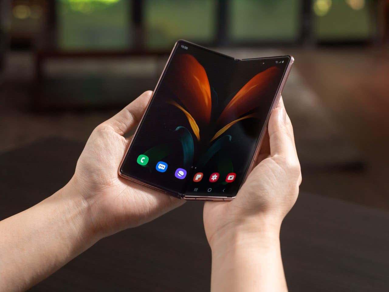 Obrázek Samsung Galaxy Fold 2: mnoho vylepšení designu pro toto nové skládání 1603124873 956 Obrazek Samsung Galaxy Fold 2 mnoho vylepseni designu pro toto