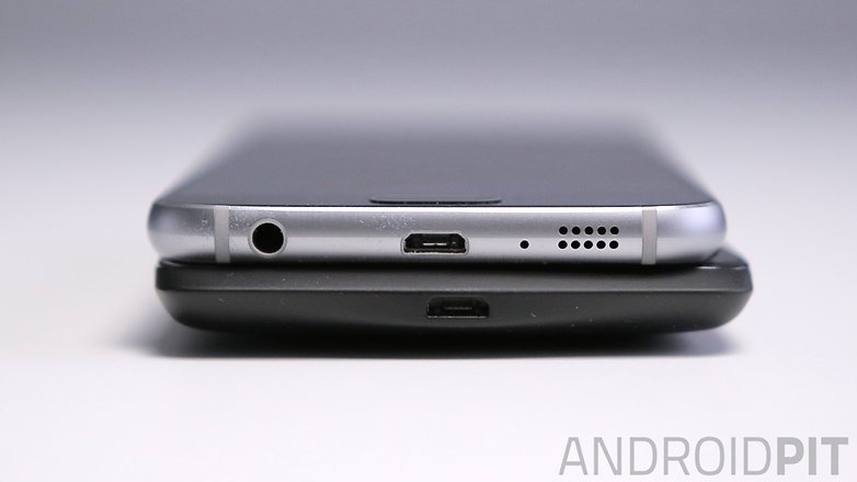 Motomaxx vs Galaxy S6 boční USB