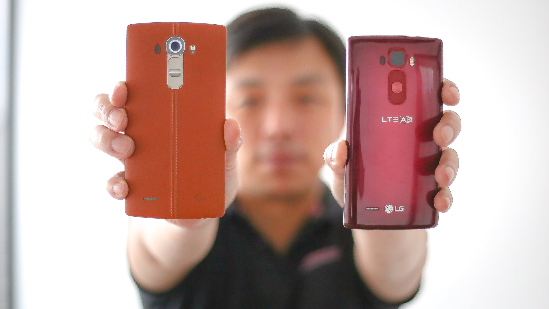 Ve srovnání LG G4 a LG G Flex 2 jsou dva zakřivené modely LG