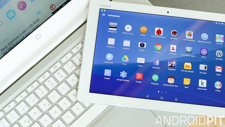 chromebook vs sony z4 13