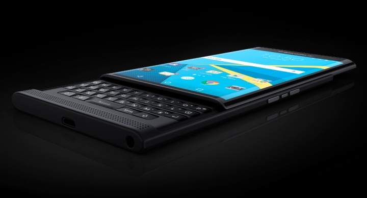 BlackBerry opouští operační systém a sází na Android 11 BlackBerry opouští operační systém a sází na Android