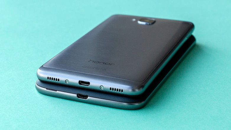 AndroidPIT Lenovo moto g4 vs Honor 5c srovnání 7
