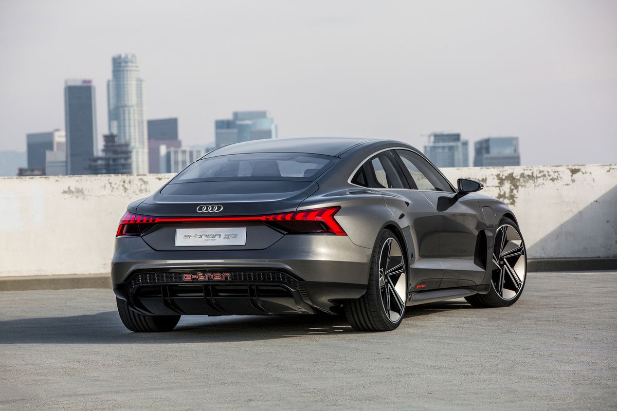 Koncept Audi E-Tron GT je elektrický sedan ... 1603136161 662 Koncept Audi E Tron GT je elektricky sedan