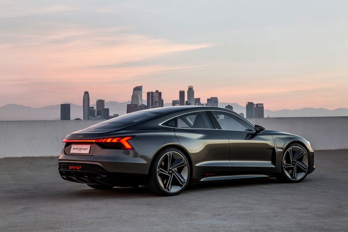 Koncept Audi E-Tron GT je elektrický sedan ... 1603136162 574 Koncept Audi E Tron GT je elektricky sedan
