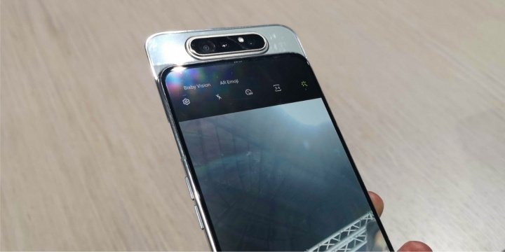 Obrázek Samsung Galaxy A80: trojitý oboustranný fotoaparát a obnovený nekonečný displej 6 Vizuální - Obrázek Samsung Galaxy A80: trojitá reverzibilní kamera a obnovený nekonečný displej