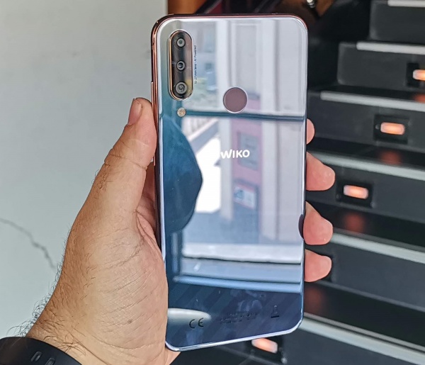 Obrázek - Wiko View 3 a View 3 Pro dorazí do Španělska: trojitý fotoaparát, mini zářez a baterie 4 000 mAh