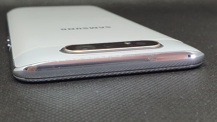 Vizuální - recenze: Galaxy A80, první telefon s reverzním fotoaparátem od společnosti Samsung