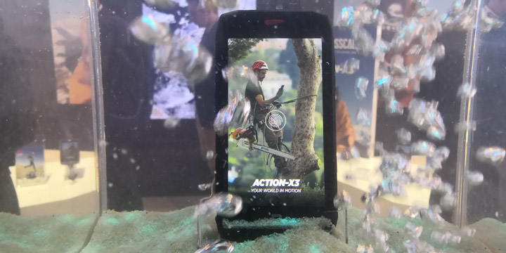 Crosscall Action X-3, magneticky nabitý smartphone odolný proti vodě, prachu a nárazům 5 Crosscall Action X-3, magneticky nabitý smartphone odolný proti vodě, prachu a nárazům