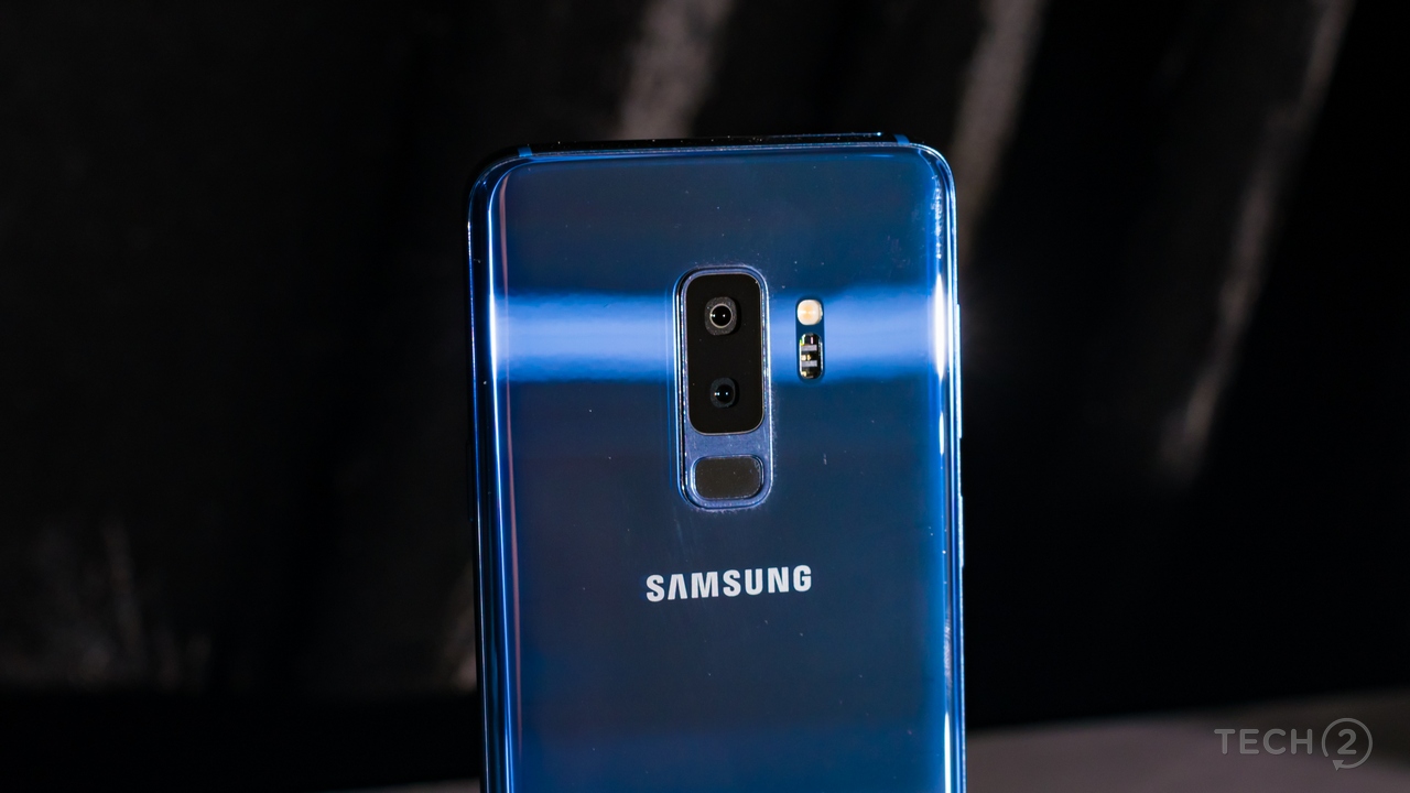 Modely Samsung Galaxy S10E odhalují design podobný XR ...