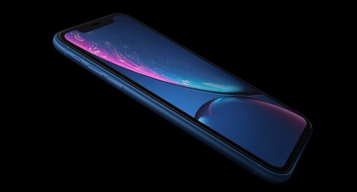 iPhone Xr, smartphone "levný" a barevné jablko 11 iPhone Xr, smartphone "levný" a barevné jablko