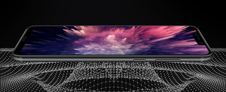 Displej - herní smartphone s oficiálním Honor Play, vibrační odezvou a 3D zvukem