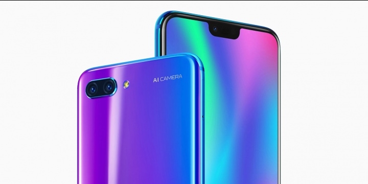 Honor 10 je nyní k dispozici v barvě Phantom Green 62 Honor 10 je ve Španělsku oficiální: znáte všechny podrobnosti