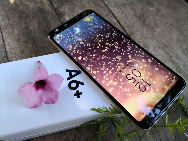Recenze: Samsung Galaxy A6 +, smartphone za poloviční cenu S9 32 Obrázek - Recenze: Samsung Galaxy A6 +, smartphone s výškou S9 za poloviční cenu