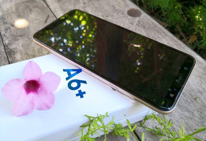 Recenze: Samsung Galaxy A6 +, smartphone za poloviční cenu S9 45 Obrázek - Recenze: Samsung Galaxy A6 +, smartphone s výškou S9 za poloviční cenu