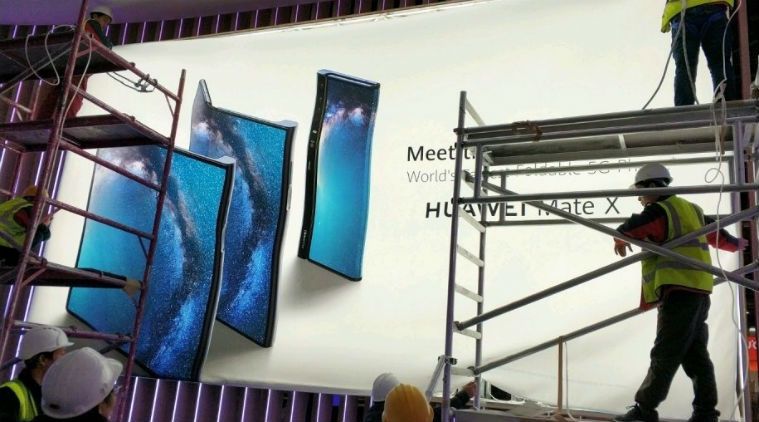 Skládací plakát Huawei Mate X 5G ...