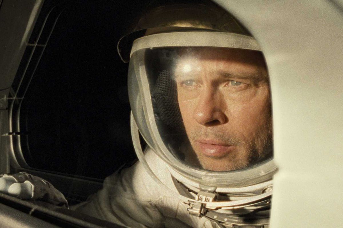 Recenze: Ad Astra nachází hlubokou důvěrnost ve velkém měřítku 6 Recenze: Ad Astra nachází hlubokou důvěrnost ve velkém měřítku