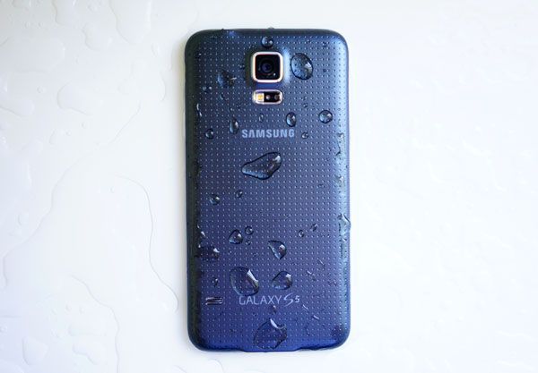 Samsung Galaxy S5 - Vodotěsnost