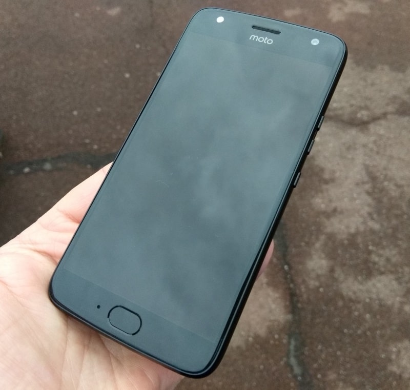 Motorola Moto X4, terminál střední třídy s vynikajícím výkonem a vynikající kvalitou