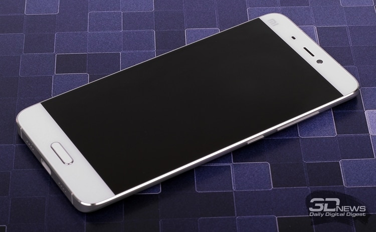 Xiaomi Mi 6 může být dodáván s 8 GB RAM a variantami s 5,2 a 5,7 palcovými obrazovkami. 4 Xiaomi Mi 6 může být dodáván s 8 GB RAM a variantami s 5,2 a 5,7 palcovými obrazovkami.