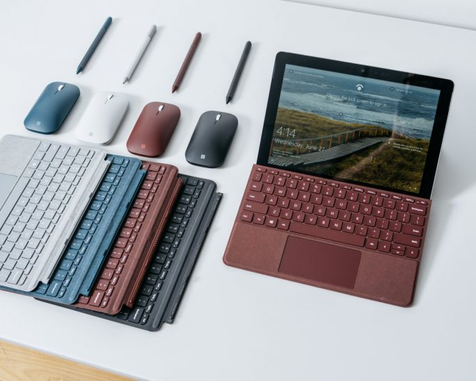 Microsoft Surface Go